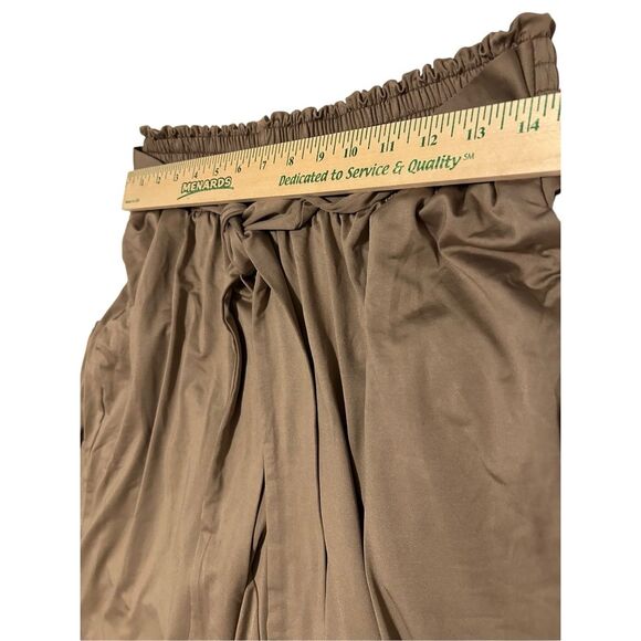 Tarse Slip On Tan Activewear Leisure Tie Pants Women’s Size M Designer Johnny NW - Picture 8 of 12